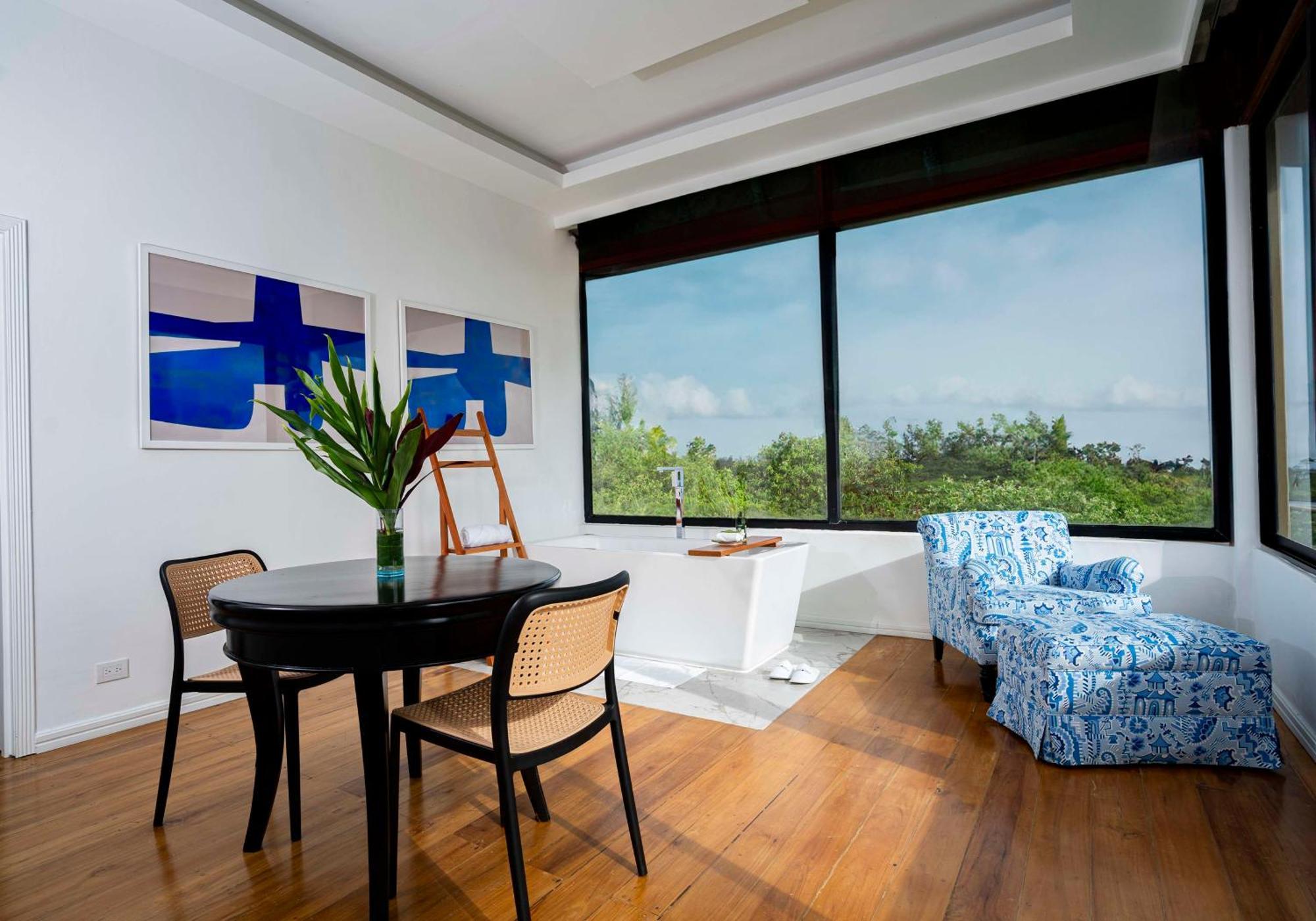 Royal Palm Galapagos, Curio Collection Hotel By Hilton Bellavista  Exterior photo